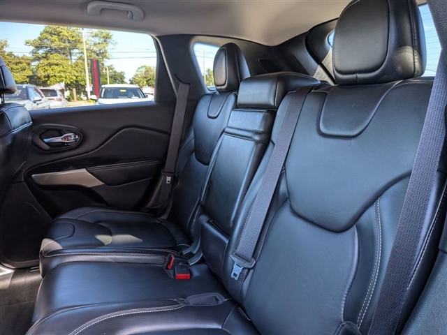 2017 Jeep Cherokee Limited:01780UU