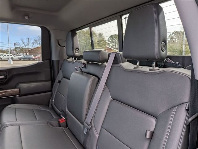 2021 Chevrolet Silverado 1500 LT Trail Boss:02130UU