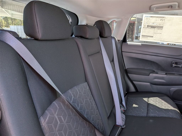 2026 Mitsubishi Outlander Sport SE:MI330370