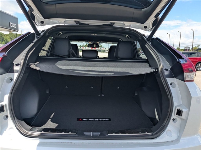 2025 Mitsubishi Eclipse Cross SEL:M241560