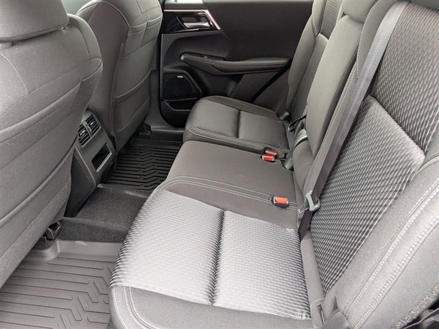 2025 Mitsubishi Outlander ES:MM39460