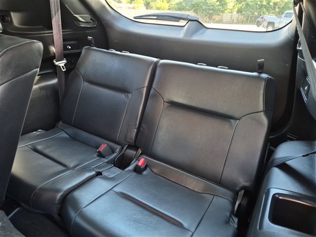 2023 Mitsubishi Outlander SE:30052N