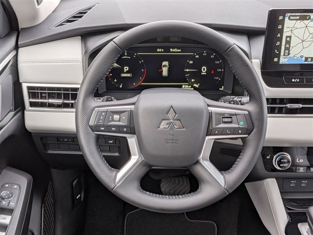 2025 Mitsubishi Outlander SE:MM39970