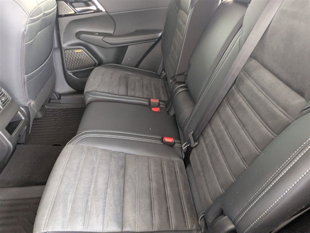 2025 Mitsubishi Outlander SE:MM39470