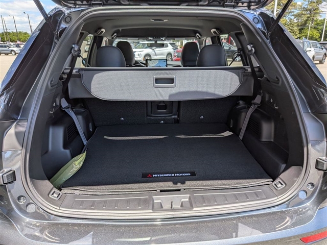 2026 Mitsubishi Outlander SE:MI30430