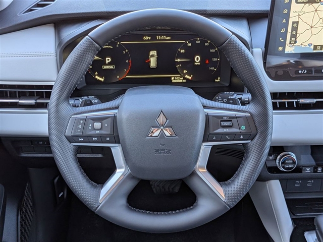 2026 Mitsubishi Outlander SE:MI30090