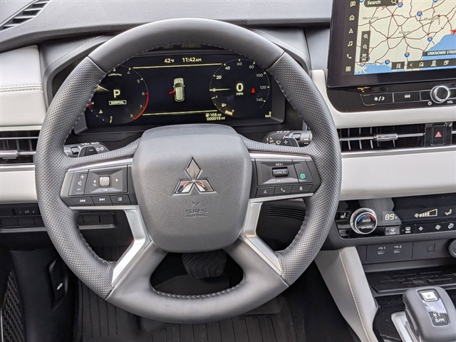 2026 Mitsubishi Outlander SE:MI30150