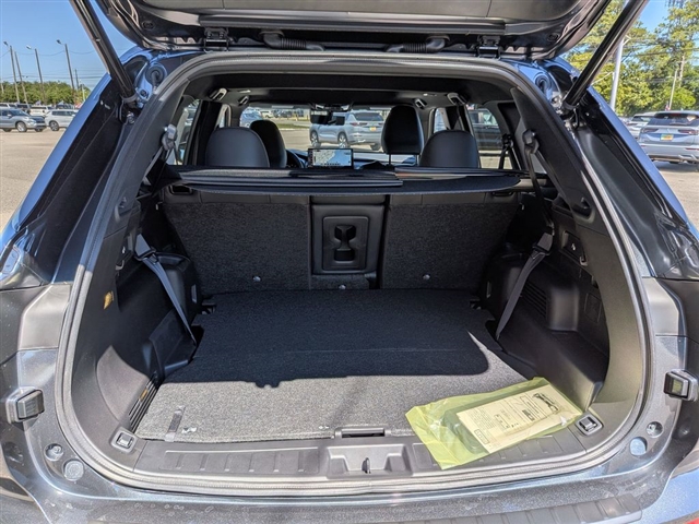 2026 Mitsubishi Outlander Black Edition:MI30460