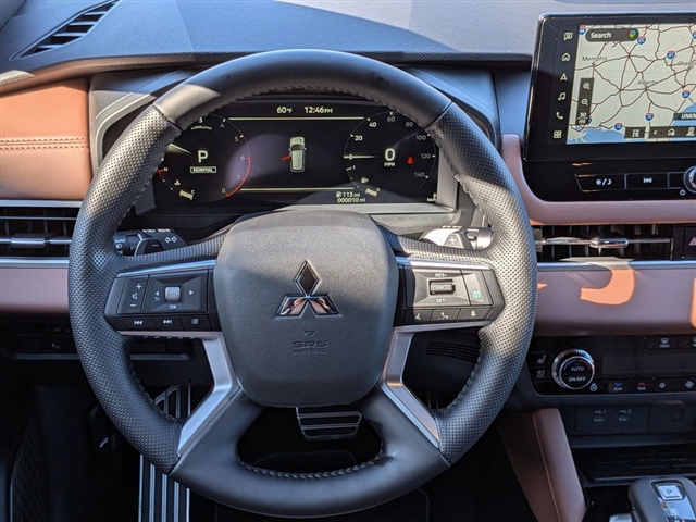 2026 Mitsubishi Outlander Black Edition:MI30060