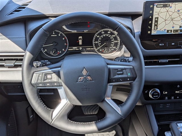 2026 Mitsubishi Outlander SE:MI130320