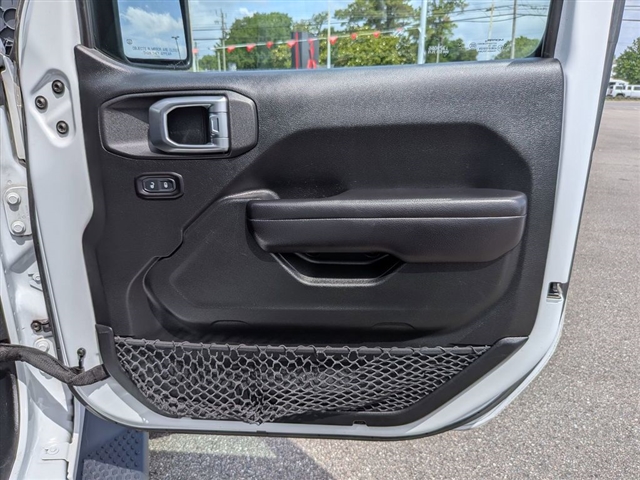2018 Jeep Wrangler Unlimited Sport:02133U