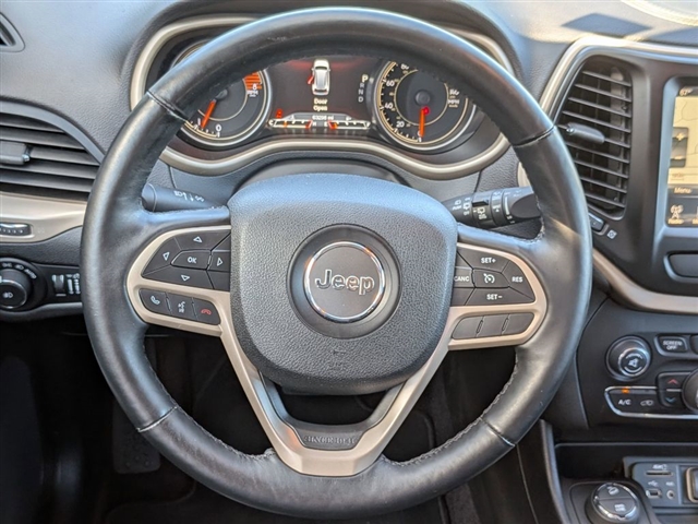 2017 Jeep Cherokee Limited:01780UU