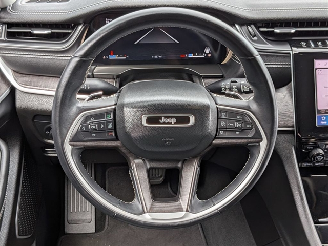 2022 Jeep Grand Cherokee Limited:02460UU