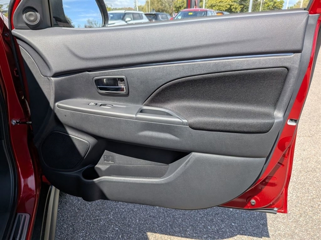 2026 Mitsubishi Outlander Sport SE:MI330360