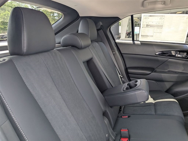 2025 Mitsubishi Eclipse Cross SEL:M241550