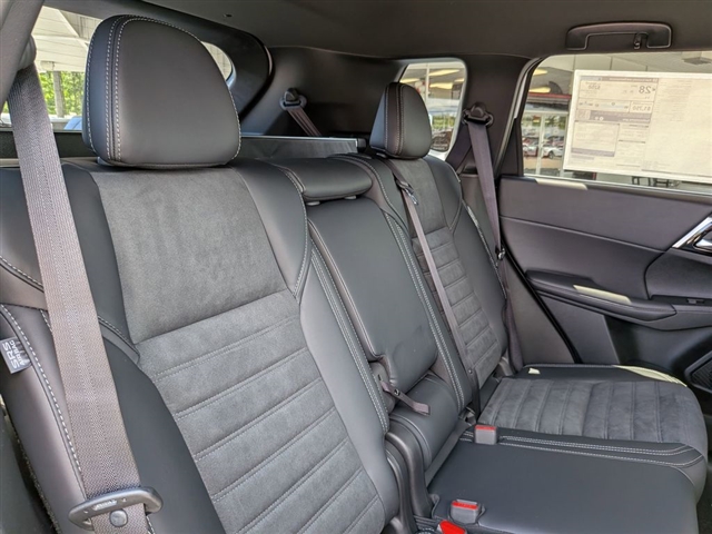2026 Mitsubishi Outlander SE:MI30440