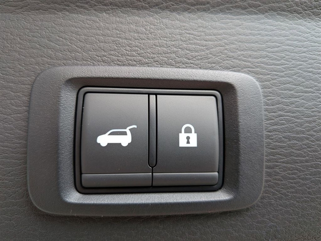 2026 Mitsubishi Outlander SE:MI30230