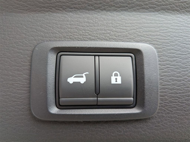 2026 Mitsubishi Outlander SE:MI30250