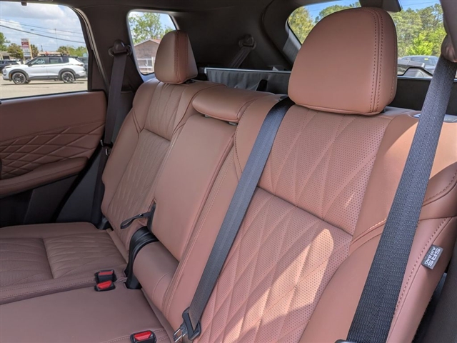 2025 Mitsubishi Outlander SEL:MU39520