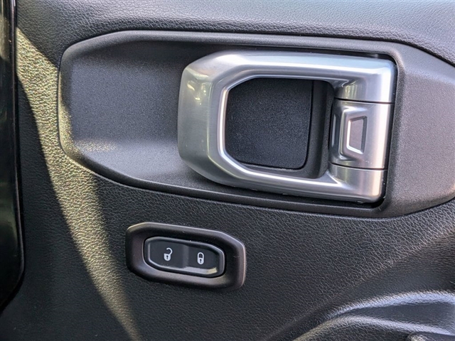 2018 Jeep Wrangler Unlimited Sport:01920UU