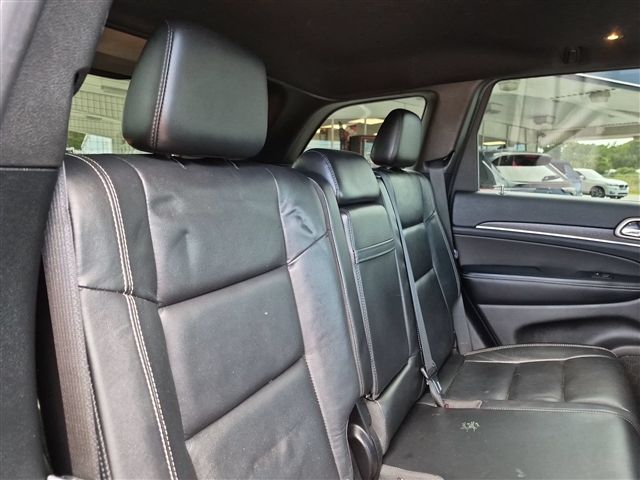 2017 Jeep Grand Cherokee Limited:02620UU