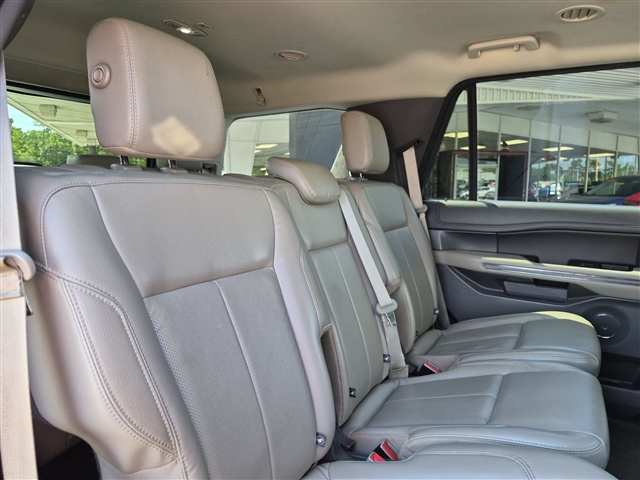 2019 Ford Expedition XLT:02600UU
