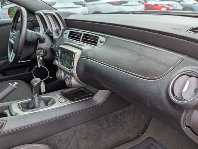 2015 Chevrolet Camaro LT:01700UU