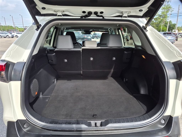 2020 Toyota RAV4 Limited:02570UU
