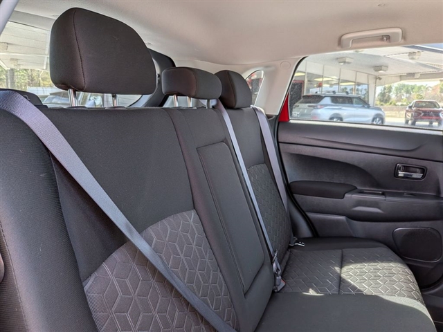 2025 Mitsubishi Outlander Sport SE:39842N