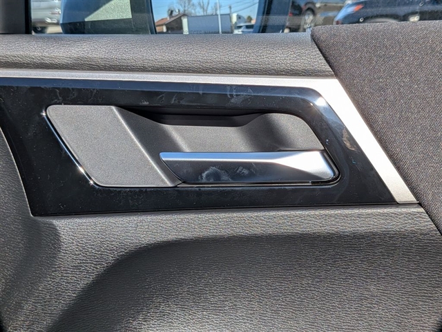 2026 Mitsubishi Outlander ES:MI30240