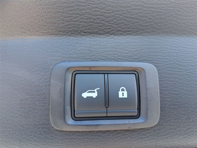 2025 Mitsubishi Outlander SE:MM39700