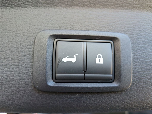 2026 Mitsubishi Outlander SE:MI30090