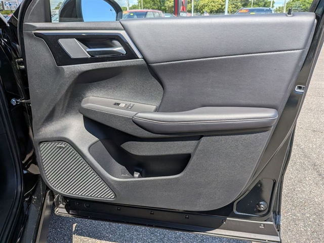 2026 Mitsubishi Outlander SE:MI30420