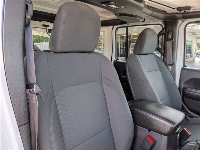 2018 Jeep Wrangler Unlimited Sport:02133U