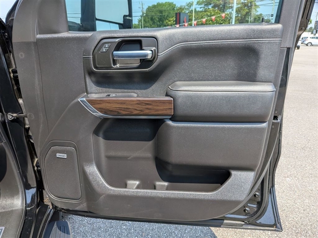 2021 GMC Sierra 1500 SLT:02300UU