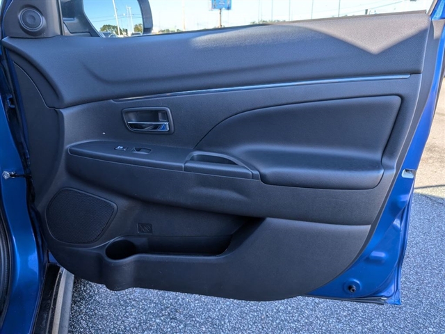 2017 Mitsubishi Outlander Sport SEL 2.4:38042U