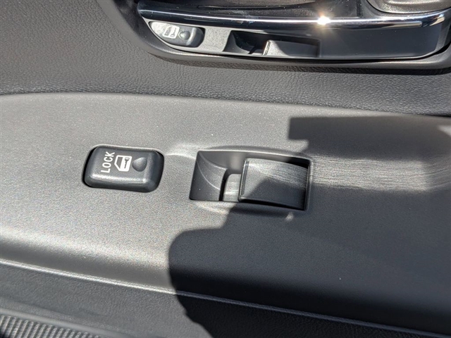 2026 Mitsubishi Outlander Sport SE:MI330350