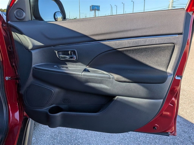 2023 Mitsubishi Outlander Sport SE:41531N