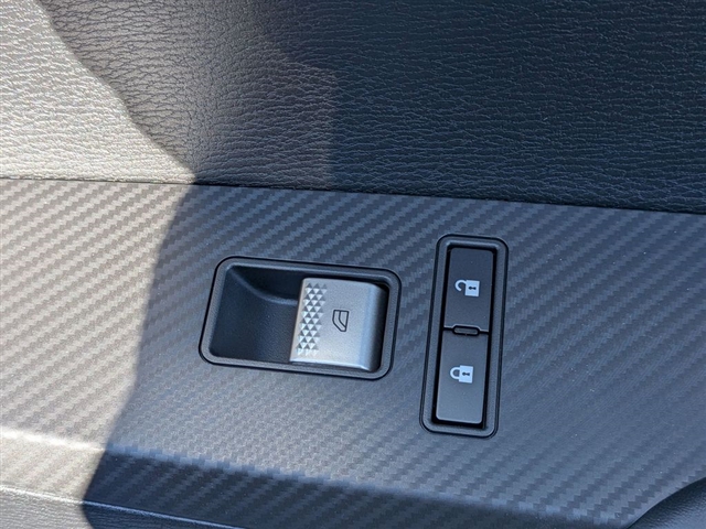 2026 Mitsubishi Outlander ES:MI30240