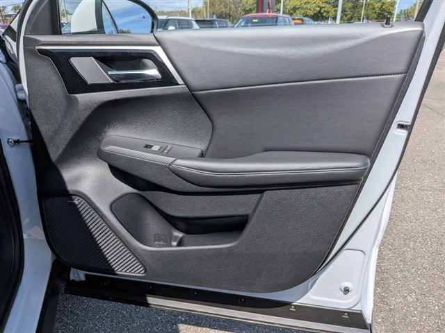 2026 Mitsubishi Outlander SE:MI30330