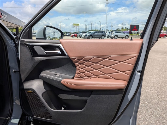 2025 Mitsubishi Outlander SEL:MM39610