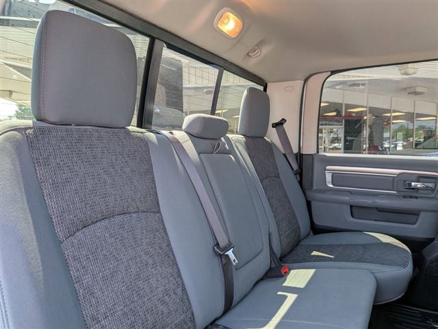 2018 RAM 1500 SLT:02170UU