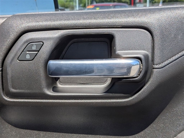 2021 Chevrolet Silverado 1500 LT:02230UU