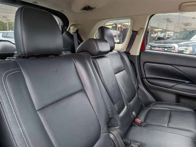 2019 Mitsubishi Outlander ES:02420UU