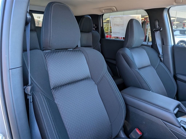 2026 Mitsubishi Outlander ES:MI30240