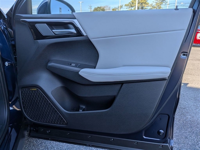 2026 Mitsubishi Outlander SE:MI30090