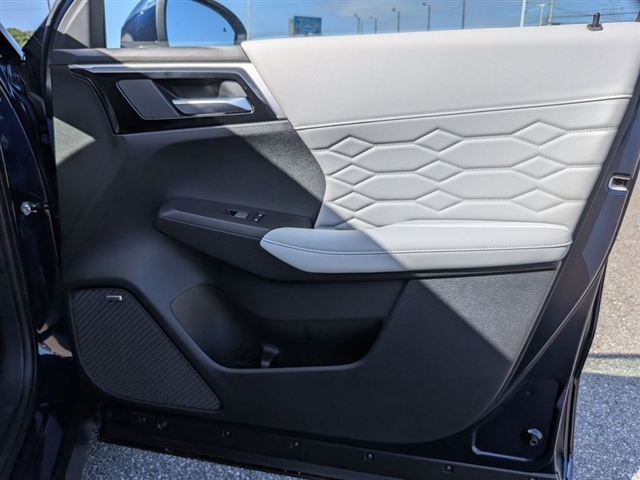 2025 Mitsubishi Outlander SEL:MM39830