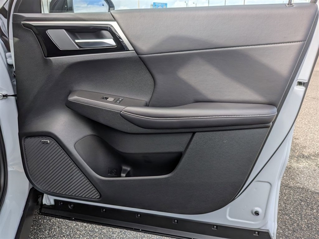 2025 Mitsubishi Outlander Trail Edition:MM39980