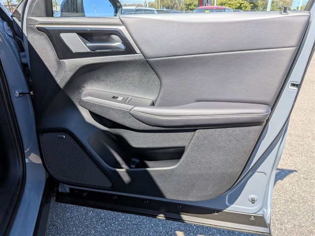 2026 Mitsubishi Outlander SE:MI130320