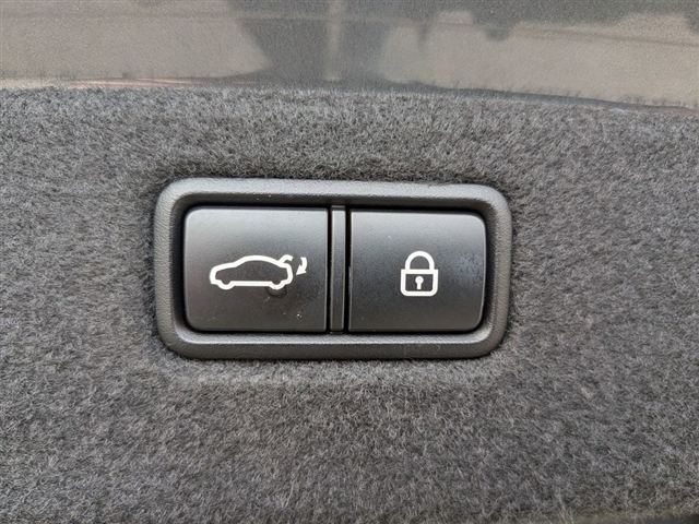 2020 Genesis G70 3.3T:01980UU